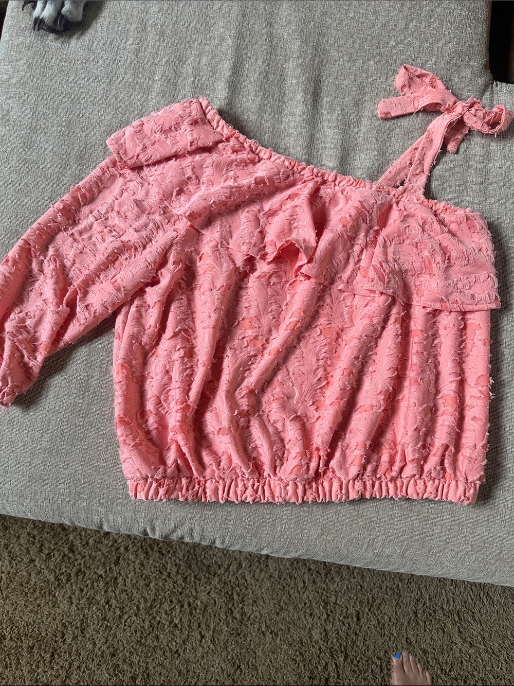 Coral one tie-Shoulder Ruffle Textured Crop Top with sleeve  size medium